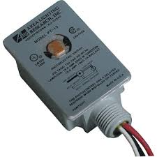 ALR PT-15  Fixed Base 120V, 2000W Photocell