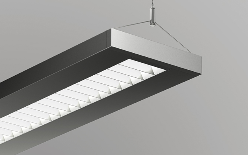 Axis Lighting SLLED-SL 80/20-800-90-35-RE-8-W-UNV-DP-1-SA(36) 66 watt LED 8' Linear Pendant Light Fixture, 3500K, 6400 lumens, 90CRI, 50,000hr life, 120-277 Volt, 0-10V Dimming, 1-Circuit, Regressed Shielding, 36" Stem Length, White Finish